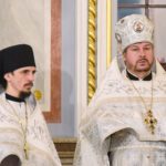 В Рождественскую ночь Митрополит Тихон возглавил праздничную Божественную литургию в кафедральном Александро-Невском соборе.