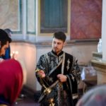 В  канун Великой Субботы епископ Бахчисарайский Каллиник совершил утреню с чином погребения Господа нашего Иисуса Христа в кафедральном Александро - Невском соборе г. Симферополя.