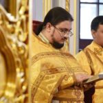Высокопреосвященнейший Митрополит Лазарь возглавил Божественную литургию в кафедральном соборе святого благоверного князя Александра Невского г. Симферополя.