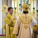 В НЕДЕЛЮ 3-Ю ПО ПЯТИДЕСЯТНИЦЕ, ЕПИСКОП БАХЧИСАРАЙСКИЙ КАЛЛИНИК СОВЕРШИЛ БОЖЕСТВЕННУЮ ЛИТУРГИЮ В АЛЕКСАНДРО-НЕВСКОМ КАФЕДРАЛЬНОМ СОБОРЕ Г. СИМФЕРОПОЛЯ.