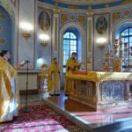 Литургия в Неделю о мытаре и фарисее, праздник Иверской иконы Божией Матери и святителя Алексия в кафедральном Александро-Невском соборе.