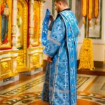 Литургия в праздник Сретения Господня в кафедральном соборе святого благоверного князя Александра Невского.