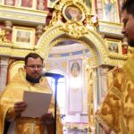 Архиерейское богослужение в Неделю 9-ю по Пятидесятнице в кафедральном Александро-Невском соборе г. Симферополя.