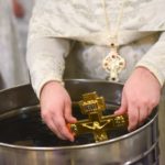Богослужение в нижнем храме (во имя святителя Гурия, Архиепископа Таврического) в Крещенский сочельник.