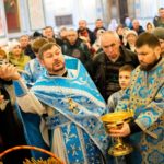 Литургия в праздник Сретения Господня в кафедральном соборе святого благоверного князя Александра Невского.